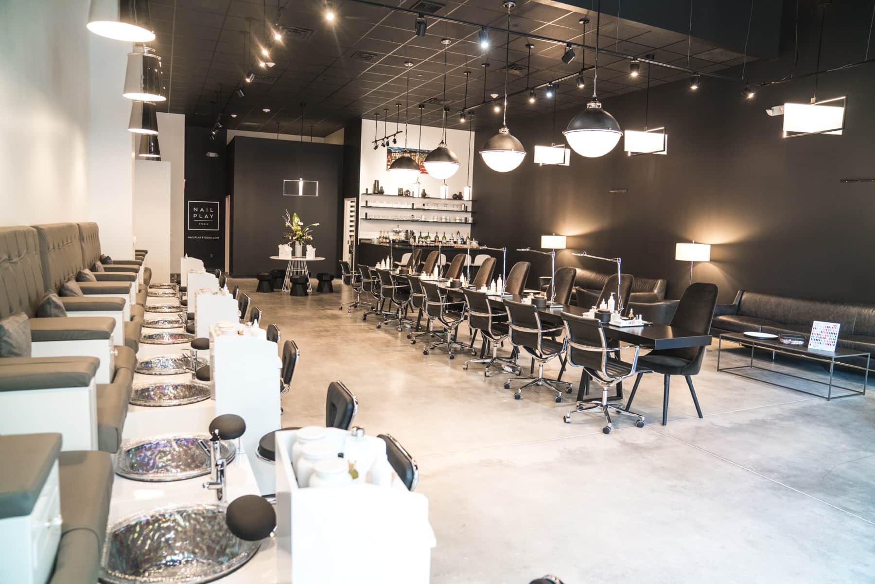 The Nailplay Studio
